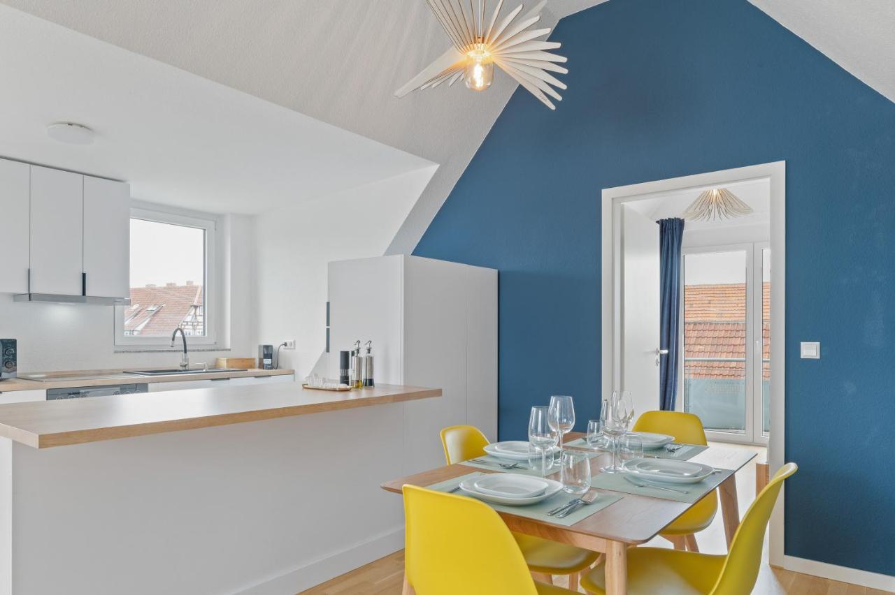 Apartment Design-apartment - Kueche - Balkon - Tiefgarage *
