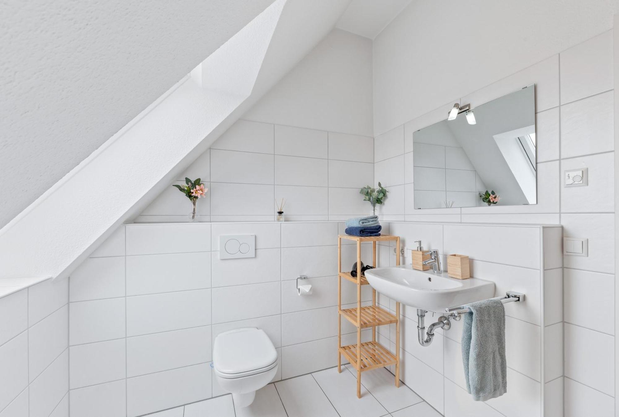 Apartment Design-apartment - Kueche - Balkon - Tiefgarage *