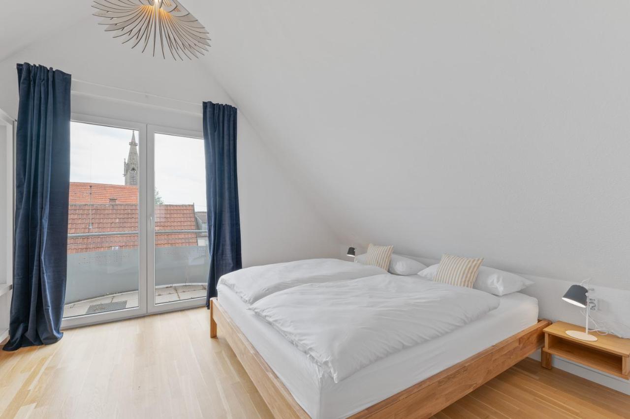 Design-apartment - Kueche - Balkon - Tiefgarage Lejlighed *